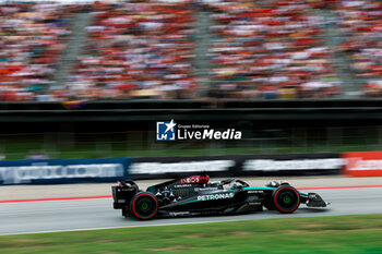 2024-06-22 - 63 RUSSELL George (gbr), Mercedes AMG F1 Team W15, action during the Formula 1 Aramco Gran Premio de Espana 2024, 10th round of the 2024 Formula One World Championship from June 21 to 23, 2024 on the Circuit de Barcelona-Catalunya, in Montmeló, Spain - F1 - SPANISH GRAND PRIX 2024 - FORMULA 1 - MOTORS