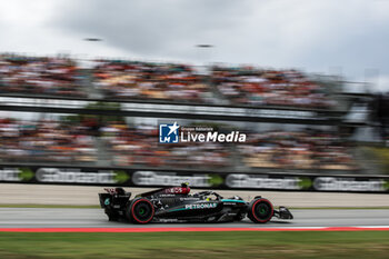 2024-06-22 - 44 HAMILTON Lewis (gbr), Mercedes AMG F1 Team W15, action during the Formula 1 Aramco Gran Premio de Espana 2024, 10th round of the 2024 Formula One World Championship from June 21 to 23, 2024 on the Circuit de Barcelona-Catalunya, in Montmeló, Spain - F1 - SPANISH GRAND PRIX 2024 - FORMULA 1 - MOTORS