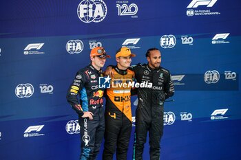 2024-06-22 - NORRIS Lando (gbr), McLaren F1 Team MCL38, portrait HAMILTON Lewis (gbr), Mercedes AMG F1 Team W15, portrait during the Formula 1 Aramco Gran Premio de Espana 2024, 10th round of the 2024 Formula One World Championship from June 21 to 23, 2024 on the Circuit de Barcelona-Catalunya, in Montmeló, Spain - F1 - SPANISH GRAND PRIX 2024 - FORMULA 1 - MOTORS