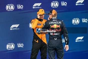 2024-06-22 - NORRIS Lando (gbr), McLaren F1 Team MCL38, portrait HAMILTON Lewis (gbr), Mercedes AMG F1 Team W15, portrait during the Formula 1 Aramco Gran Premio de Espana 2024, 10th round of the 2024 Formula One World Championship from June 21 to 23, 2024 on the Circuit de Barcelona-Catalunya, in Montmeló, Spain - F1 - SPANISH GRAND PRIX 2024 - FORMULA 1 - MOTORS