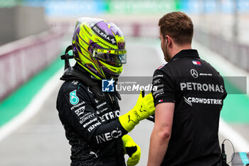 2024-06-22 - HAMILTON Lewis (gbr), Mercedes AMG F1 Team W15, portrait during the Formula 1 Aramco Gran Premio de Espana 2024, 10th round of the 2024 Formula One World Championship from June 21 to 23, 2024 on the Circuit de Barcelona-Catalunya, in Montmeló, Spain - F1 - SPANISH GRAND PRIX 2024 - FORMULA 1 - MOTORS