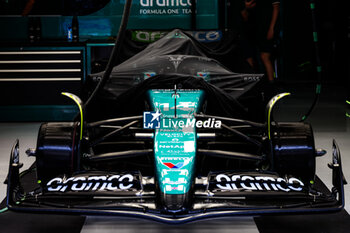 2024-06-22 - 14 ALONSO Fernando (spa), Aston Martin F1 Team AMR24, during the Formula 1 Aramco Gran Premio de Espana 2024, 10th round of the 2024 Formula One World Championship from June 21 to 23, 2024 on the Circuit de Barcelona-Catalunya, in Montmeló, Spain - F1 - SPANISH GRAND PRIX 2024 - FORMULA 1 - MOTORS