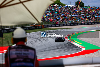 2024-06-22 - 63 RUSSELL George (gbr), Mercedes AMG F1 Team W15, action during the Formula 1 Aramco Gran Premio de Espana 2024, 10th round of the 2024 Formula One World Championship from June 21 to 23, 2024 on the Circuit de Barcelona-Catalunya, in Montmeló, Spain - F1 - SPANISH GRAND PRIX 2024 - FORMULA 1 - MOTORS