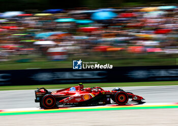 2024-06-22 - 55 SAINZ Carlos (spa), Scuderia Ferrari SF-24, action during the Formula 1 Aramco Gran Premio de Espana 2024, 10th round of the 2024 Formula One World Championship from June 21 to 23, 2024 on the Circuit de Barcelona-Catalunya, in Montmeló, Spain - F1 - SPANISH GRAND PRIX 2024 - FORMULA 1 - MOTORS