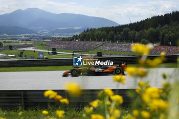 2024-06-28 - 81 PIASTRI Oscar (aus), McLaren F1 Team MCL38, action during the Formula 1 Qatar Airways Austrian Grand Prix 2024, 11th round of the 2024 Formula One World Championship from June 28 to 30, 2024 on the Red Bull Ring, in Spielberg, Austria - F1 - AUSTRIAN GRAND PRIX 2024 - FORMULA 1 - MOTORS