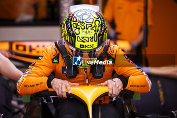 2024-06-28 - NORRIS Lando (gbr), McLaren F1 Team MCL38, portrait during the Formula 1 Qatar Airways Austrian Grand Prix 2024, 11th round of the 2024 Formula One World Championship from June 28 to 30, 2024 on the Red Bull Ring, in Spielberg, Austria - F1 - AUSTRIAN GRAND PRIX 2024 - FORMULA 1 - MOTORS