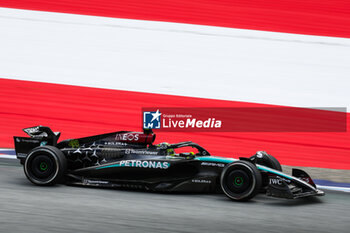 2024-06-28 - 44 HAMILTON Lewis (gbr), Mercedes AMG F1 Team W15, action during the Formula 1 Qatar Airways Austrian Grand Prix 2024, 11th round of the 2024 Formula One World Championship from June 28 to 30, 2024 on the Red Bull Ring, in Spielberg, Austria - F1 - AUSTRIAN GRAND PRIX 2024 - FORMULA 1 - MOTORS