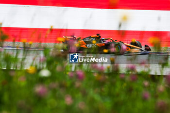 2024-06-28 - 81 PIASTRI Oscar (aus), McLaren F1 Team MCL38, action during the Formula 1 Qatar Airways Austrian Grand Prix 2024, 11th round of the 2024 Formula One World Championship from June 28 to 30, 2024 on the Red Bull Ring, in Spielberg, Austria - F1 - AUSTRIAN GRAND PRIX 2024 - FORMULA 1 - MOTORS