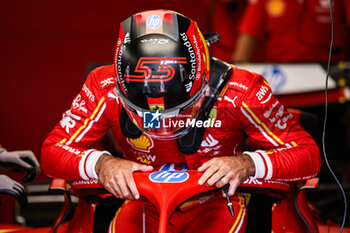 2024-06-28 - SAINZ Carlos (spa), Scuderia Ferrari SF-24, portrait during the Formula 1 Qatar Airways Austrian Grand Prix 2024, 11th round of the 2024 Formula One World Championship from June 28 to 30, 2024 on the Red Bull Ring, in Spielberg, Austria - F1 - AUSTRIAN GRAND PRIX 2024 - FORMULA 1 - MOTORS