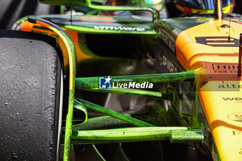 2024-06-28 - McLaren F1 Team MCL38, mechanical detail front suspension flow viz during the Formula 1 Qatar Airways Austrian Grand Prix 2024, 11th round of the 2024 Formula One World Championship from June 28 to 30, 2024 on the Red Bull Ring, in Spielberg, Austria - F1 - AUSTRIAN GRAND PRIX 2024 - FORMULA 1 - MOTORS