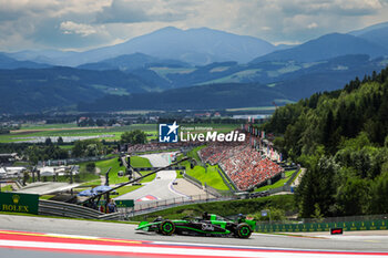 2024-06-28 - 77 BOTTAS Valtteri (fin), Stake F1 Team Kick Sauber C44, action during the Formula 1 Qatar Airways Austrian Grand Prix 2024, 11th round of the 2024 Formula One World Championship from June 28 to 30, 2024 on the Red Bull Ring, in Spielberg, Austria - F1 - AUSTRIAN GRAND PRIX 2024 - FORMULA 1 - MOTORS