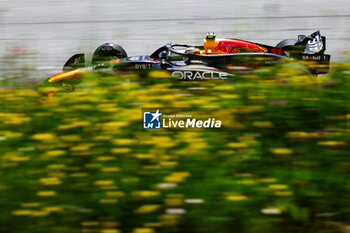 2024-06-28 - 11 PEREZ Sergio (mex), Red Bull Racing RB20, action during the Formula 1 Qatar Airways Austrian Grand Prix 2024, 11th round of the 2024 Formula One World Championship from June 28 to 30, 2024 on the Red Bull Ring, in Spielberg, Austria - F1 - AUSTRIAN GRAND PRIX 2024 - FORMULA 1 - MOTORS