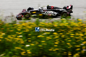 2024-06-28 - 27 HULKENBERG Nico (ger), Haas F1 Team VF-24 Ferrari, action during the Formula 1 Qatar Airways Austrian Grand Prix 2024, 11th round of the 2024 Formula One World Championship from June 28 to 30, 2024 on the Red Bull Ring, in Spielberg, Austria - F1 - AUSTRIAN GRAND PRIX 2024 - FORMULA 1 - MOTORS