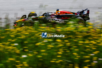 2024-06-28 - 01 VERSTAPPEN Max (nld), Red Bull Racing RB20, action during the Formula 1 Qatar Airways Austrian Grand Prix 2024, 11th round of the 2024 Formula One World Championship from June 28 to 30, 2024 on the Red Bull Ring, in Spielberg, Austria - F1 - AUSTRIAN GRAND PRIX 2024 - FORMULA 1 - MOTORS