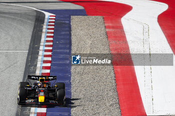 2024-06-28 - 01 VERSTAPPEN Max (nld), Red Bull Racing RB20, action during the Formula 1 Qatar Airways Austrian Grand Prix 2024, 11th round of the 2024 Formula One World Championship from June 28 to 30, 2024 on the Red Bull Ring, in Spielberg, Austria - F1 - AUSTRIAN GRAND PRIX 2024 - FORMULA 1 - MOTORS