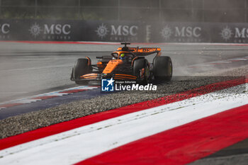 2024-06-28 - 81 PIASTRI Oscar (aus), McLaren F1 Team MCL38, action during the Formula 1 Qatar Airways Austrian Grand Prix 2024, 11th round of the 2024 Formula One World Championship from June 28 to 30, 2024 on the Red Bull Ring, in Spielberg, Austria - F1 - AUSTRIAN GRAND PRIX 2024 - FORMULA 1 - MOTORS