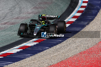 2024-06-28 - 44 HAMILTON Lewis (gbr), Mercedes AMG F1 Team W15, action during the Formula 1 Qatar Airways Austrian Grand Prix 2024, 11th round of the 2024 Formula One World Championship from June 28 to 30, 2024 on the Red Bull Ring, in Spielberg, Austria - F1 - AUSTRIAN GRAND PRIX 2024 - FORMULA 1 - MOTORS