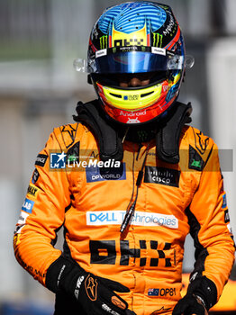 2024-06-28 - PIASTRI Oscar (aus), McLaren F1 Team MCL38, portrait during the Formula 1 Qatar Airways Austrian Grand Prix 2024, 11th round of the 2024 Formula One World Championship from June 28 to 30, 2024 on the Red Bull Ring, in Spielberg, Austria - F1 - AUSTRIAN GRAND PRIX 2024 - FORMULA 1 - MOTORS