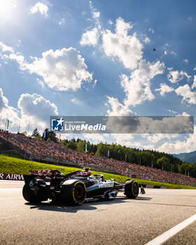 2024-06-28 - 44 HAMILTON Lewis (gbr), Mercedes AMG F1 Team W15, action during the Formula 1 Qatar Airways Austrian Grand Prix 2024, 11th round of the 2024 Formula One World Championship from June 28 to 30, 2024 on the Red Bull Ring, in Spielberg, Austria - F1 - AUSTRIAN GRAND PRIX 2024 - FORMULA 1 - MOTORS