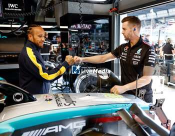 2024-06-28 - HAMILTON Lewis (gbr), Mercedes AMG F1 Team W15, portrait mechanic, mecanicien, mechanics during the Formula 1 Qatar Airways Austrian Grand Prix 2024, 11th round of the 2024 Formula One World Championship from June 28 to 30, 2024 on the Red Bull Ring, in Spielberg, Austria - F1 - AUSTRIAN GRAND PRIX 2024 - FORMULA 1 - MOTORS