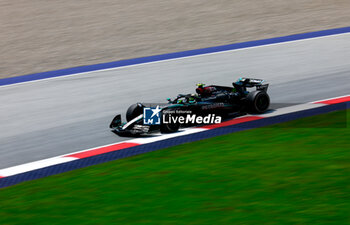 2024-06-28 - 44 HAMILTON Lewis (gbr), Mercedes AMG F1 Team W15, action during the Formula 1 Qatar Airways Austrian Grand Prix 2024, 11th round of the 2024 Formula One World Championship from June 28 to 30, 2024 on the Red Bull Ring, in Spielberg, Austria - F1 - AUSTRIAN GRAND PRIX 2024 - FORMULA 1 - MOTORS