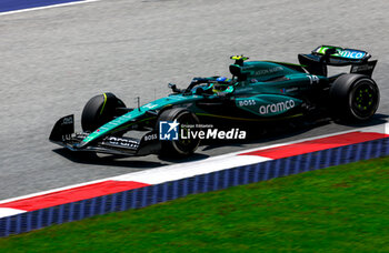 2024-06-28 - 14 ALONSO Fernando (spa), Aston Martin F1 Team AMR24, action during the Formula 1 Qatar Airways Austrian Grand Prix 2024, 11th round of the 2024 Formula One World Championship from June 28 to 30, 2024 on the Red Bull Ring, in Spielberg, Austria - F1 - AUSTRIAN GRAND PRIX 2024 - FORMULA 1 - MOTORS