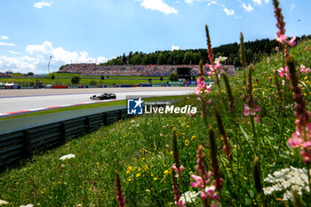 2024-06-28 - 44 HAMILTON Lewis (gbr), Mercedes AMG F1 Team W15, action during the Formula 1 Qatar Airways Austrian Grand Prix 2024, 11th round of the 2024 Formula One World Championship from June 28 to 30, 2024 on the Red Bull Ring, in Spielberg, Austria - F1 - AUSTRIAN GRAND PRIX 2024 - FORMULA 1 - MOTORS