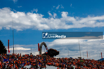 2024-06-28 - spectators, fans during the Formula 1 Qatar Airways Austrian Grand Prix 2024, 11th round of the 2024 Formula One World Championship from June 28 to 30, 2024 on the Red Bull Ring, in Spielberg, Austria - F1 - AUSTRIAN GRAND PRIX 2024 - FORMULA 1 - MOTORS