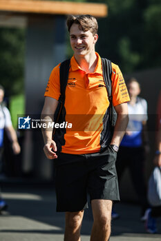 2024-06-29 - PIASTRI Oscar (aus), McLaren F1 Team MCL38, portrait during the Formula 1 Qatar Airways Austrian Grand Prix 2024, 11th round of the 2024 Formula One World Championship from June 28 to 30, 2024 on the Red Bull Ring, in Spielberg, Austria - F1 - AUSTRIAN GRAND PRIX 2024 - FORMULA 1 - MOTORS