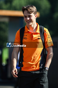 2024-06-29 - PIASTRI Oscar (aus), McLaren F1 Team MCL38, portrait during the Formula 1 Qatar Airways Austrian Grand Prix 2024, 11th round of the 2024 Formula One World Championship from June 28 to 30, 2024 on the Red Bull Ring, in Spielberg, Austria - F1 - AUSTRIAN GRAND PRIX 2024 - FORMULA 1 - MOTORS