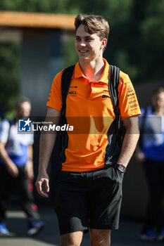 2024-06-29 - PIASTRI Oscar (aus), McLaren F1 Team MCL38, portrait during the Formula 1 Qatar Airways Austrian Grand Prix 2024, 11th round of the 2024 Formula One World Championship from June 28 to 30, 2024 on the Red Bull Ring, in Spielberg, Austria - F1 - AUSTRIAN GRAND PRIX 2024 - FORMULA 1 - MOTORS