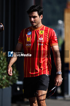 2024-06-29 - SAINZ Carlos (spa), Scuderia Ferrari SF-24, portrait during the Formula 1 Qatar Airways Austrian Grand Prix 2024, 11th round of the 2024 Formula One World Championship from June 28 to 30, 2024 on the Red Bull Ring, in Spielberg, Austria - F1 - AUSTRIAN GRAND PRIX 2024 - FORMULA 1 - MOTORS