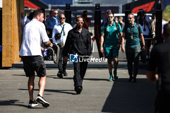 2024-06-29 - HAMILTON Lewis (gbr), Mercedes AMG F1 Team W15, portrait during the Formula 1 Qatar Airways Austrian Grand Prix 2024, 11th round of the 2024 Formula One World Championship from June 28 to 30, 2024 on the Red Bull Ring, in Spielberg, Austria - F1 - AUSTRIAN GRAND PRIX 2024 - FORMULA 1 - MOTORS