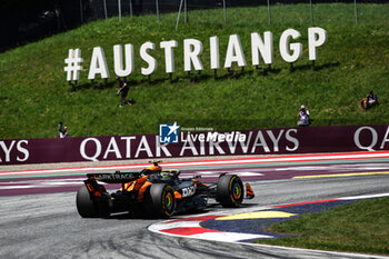 2024-06-29 - 04 NORRIS Lando (gbr), McLaren F1 Team MCL38, action during the Formula 1 Qatar Airways Austrian Grand Prix 2024, 11th round of the 2024 Formula One World Championship from June 28 to 30, 2024 on the Red Bull Ring, in Spielberg, Austria - F1 - AUSTRIAN GRAND PRIX 2024 - FORMULA 1 - MOTORS