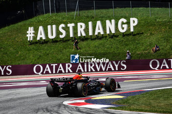 2024-06-29 - 01 VERSTAPPEN Max (nld), Red Bull Racing RB20, action during the Formula 1 Qatar Airways Austrian Grand Prix 2024, 11th round of the 2024 Formula One World Championship from June 28 to 30, 2024 on the Red Bull Ring, in Spielberg, Austria - F1 - AUSTRIAN GRAND PRIX 2024 - FORMULA 1 - MOTORS