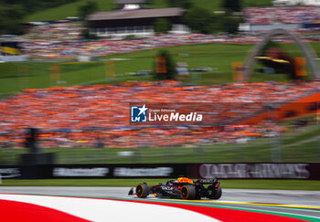 2024-06-29 - 01 VERSTAPPEN Max (nld), Red Bull Racing RB20, action during the Formula 1 Qatar Airways Austrian Grand Prix 2024, 11th round of the 2024 Formula One World Championship from June 28 to 30, 2024 on the Red Bull Ring, in Spielberg, Austria - F1 - AUSTRIAN GRAND PRIX 2024 - FORMULA 1 - MOTORS