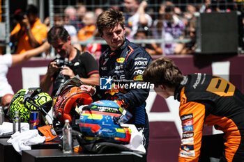 2024-06-29 - VERSTAPPEN Max (ned), Red Bull Racing RB20, portrait PIASTRI Oscar (aus), McLaren F1 Team MCL38, portrait during the Formula 1 Qatar Airways Austrian Grand Prix 2024, 11th round of the 2024 Formula One World Championship from June 28 to 30, 2024 on the Red Bull Ring, in Spielberg, Austria - F1 - AUSTRIAN GRAND PRIX 2024 - FORMULA 1 - MOTORS