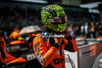 2024-06-29 - NORRIS Lando (gbr), McLaren F1 Team MCL38, portrait during the Formula 1 Qatar Airways Austrian Grand Prix 2024, 11th round of the 2024 Formula One World Championship from June 28 to 30, 2024 on the Red Bull Ring, in Spielberg, Austria - F1 - AUSTRIAN GRAND PRIX 2024 - FORMULA 1 - MOTORS