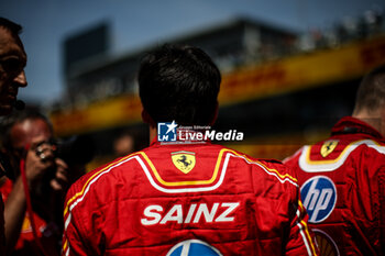 2024-06-29 - SAINZ Carlos (spa), Scuderia Ferrari SF-24, portraitSAINZ Carlos (spa), Scuderia Ferrari SF-24, portrait during the Formula 1 Qatar Airways Austrian Grand Prix 2024, 11th round of the 2024 Formula One World Championship from June 28 to 30, 2024 on the Red Bull Ring, in Spielberg, Austria - F1 - AUSTRIAN GRAND PRIX 2024 - FORMULA 1 - MOTORS