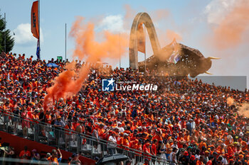 2024-06-29 - Orange Army fans of Max Verstappen in the grandstands during the Formula 1 Qatar Airways Austrian Grand Prix 2024, 11th round of the 2024 Formula One World Championship from June 28 to 30, 2024 on the Red Bull Ring, in Spielberg, Austria - F1 - AUSTRIAN GRAND PRIX 2024 - FORMULA 1 - MOTORS