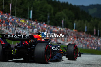 2024-06-29 - 01 VERSTAPPEN Max (nld), Red Bull Racing RB20, action during the Formula 1 Qatar Airways Austrian Grand Prix 2024, 11th round of the 2024 Formula One World Championship from June 28 to 30, 2024 on the Red Bull Ring, in Spielberg, Austria - F1 - AUSTRIAN GRAND PRIX 2024 - FORMULA 1 - MOTORS