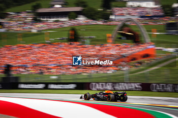 2024-06-29 - 01 VERSTAPPEN Max (nld), Red Bull Racing RB20, action during the Formula 1 Qatar Airways Austrian Grand Prix 2024, 11th round of the 2024 Formula One World Championship from June 28 to 30, 2024 on the Red Bull Ring, in Spielberg, Austria - F1 - AUSTRIAN GRAND PRIX 2024 - FORMULA 1 - MOTORS