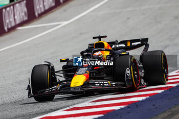 2024-06-29 - 01 VERSTAPPEN Max (nld), Red Bull Racing RB20, action during the Formula 1 Qatar Airways Austrian Grand Prix 2024, 11th round of the 2024 Formula One World Championship from June 28 to 30, 2024 on the Red Bull Ring, in Spielberg, Austria - F1 - AUSTRIAN GRAND PRIX 2024 - FORMULA 1 - MOTORS