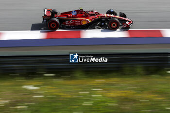 2024-06-29 - 55 SAINZ Carlos (spa), Scuderia Ferrari SF-24, action during the Formula 1 Qatar Airways Austrian Grand Prix 2024, 11th round of the 2024 Formula One World Championship from June 28 to 30, 2024 on the Red Bull Ring, in Spielberg, Austria - F1 - AUSTRIAN GRAND PRIX 2024 - FORMULA 1 - MOTORS