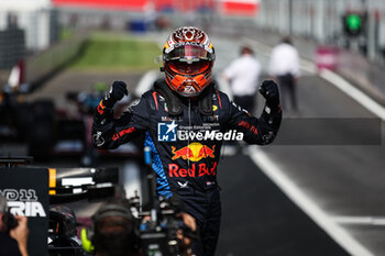 2024-06-29 - VERSTAPPEN Max (ned), Red Bull Racing RB20, portrait celebrates pole position during the Formula 1 Qatar Airways Austrian Grand Prix 2024, 11th round of the 2024 Formula One World Championship from June 28 to 30, 2024 on the Red Bull Ring, in Spielberg, Austria - F1 - AUSTRIAN GRAND PRIX 2024 - FORMULA 1 - MOTORS