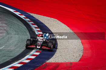 2024-06-29 - 20 MAGNUSSEN Kevin (den), Haas F1 Team VF-24 Ferrari, action during the Formula 1 Qatar Airways Austrian Grand Prix 2024, 11th round of the 2024 Formula One World Championship from June 28 to 30, 2024 on the Red Bull Ring, in Spielberg, Austria - F1 - AUSTRIAN GRAND PRIX 2024 - FORMULA 1 - MOTORS