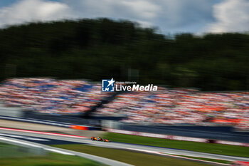 2024-06-29 - 81 PIASTRI Oscar (aus), McLaren F1 Team MCL38, action during the Formula 1 Qatar Airways Austrian Grand Prix 2024, 11th round of the 2024 Formula One World Championship from June 28 to 30, 2024 on the Red Bull Ring, in Spielberg, Austria - F1 - AUSTRIAN GRAND PRIX 2024 - FORMULA 1 - MOTORS