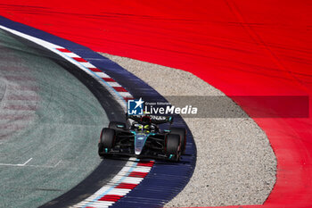 2024-06-29 - 44 HAMILTON Lewis (gbr), Mercedes AMG F1 Team W15, action during the Formula 1 Qatar Airways Austrian Grand Prix 2024, 11th round of the 2024 Formula One World Championship from June 28 to 30, 2024 on the Red Bull Ring, in Spielberg, Austria - F1 - AUSTRIAN GRAND PRIX 2024 - FORMULA 1 - MOTORS