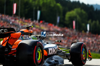 2024-06-29 - 04 NORRIS Lando (gbr), McLaren F1 Team MCL38, action during the Formula 1 Qatar Airways Austrian Grand Prix 2024, 11th round of the 2024 Formula One World Championship from June 28 to 30, 2024 on the Red Bull Ring, in Spielberg, Austria - F1 - AUSTRIAN GRAND PRIX 2024 - FORMULA 1 - MOTORS