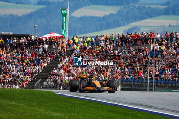 2024-06-29 - 81 PIASTRI Oscar (aus), McLaren F1 Team MCL38, action during the Formula 1 Qatar Airways Austrian Grand Prix 2024, 11th round of the 2024 Formula One World Championship from June 28 to 30, 2024 on the Red Bull Ring, in Spielberg, Austria - F1 - AUSTRIAN GRAND PRIX 2024 - FORMULA 1 - MOTORS